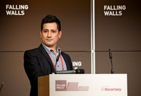 Javier Solano at the Falling Walls Lab 2013: Breaking the Wall of Energy Consumption in Transport Systems