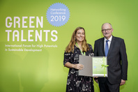 Parliamentary State Secretary Dr Michael Meister and Green Talent Sierra Ison